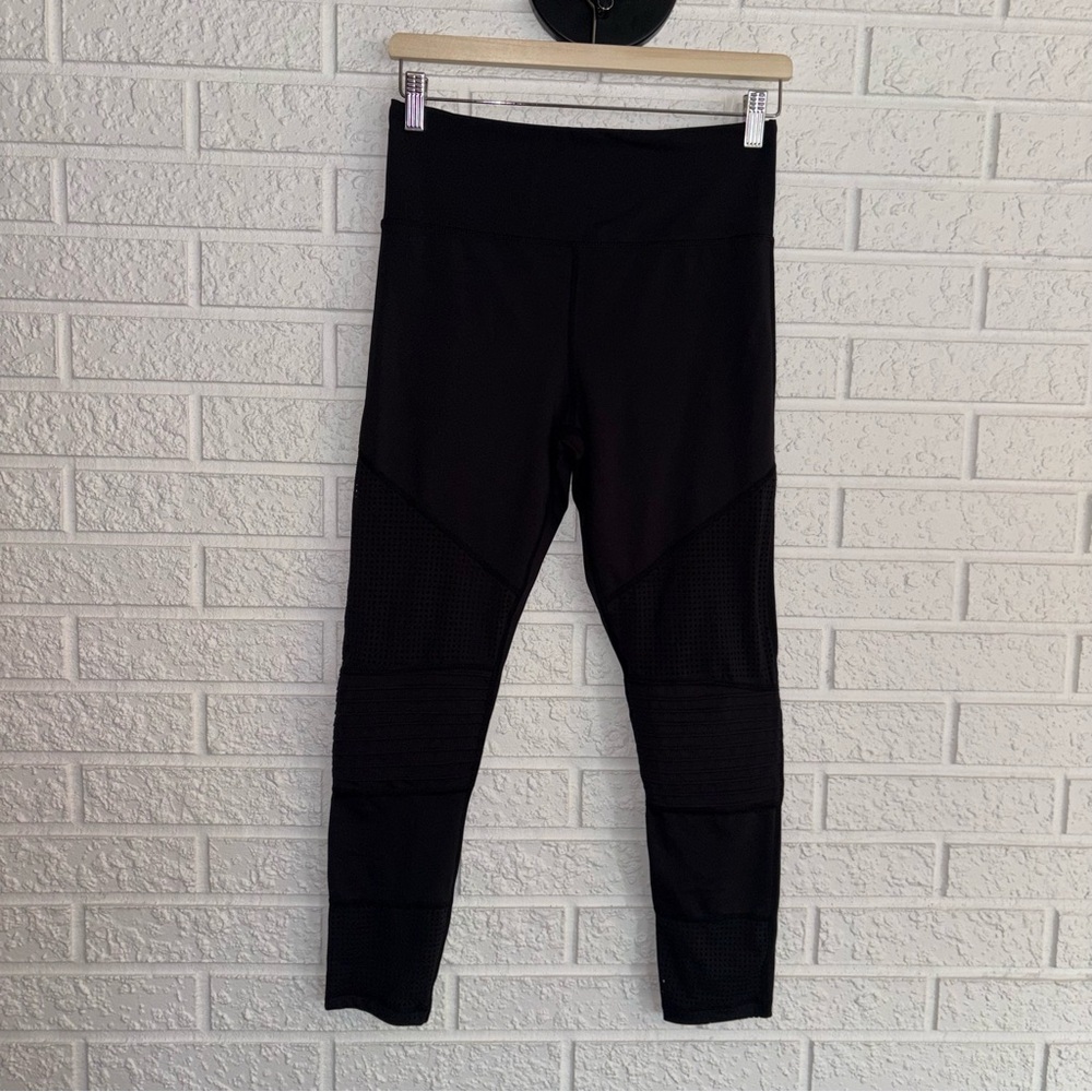 Zyia Leggings